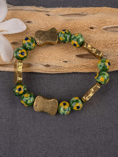 Stretchable Bracelet With Blue Pottery & Metal Beads