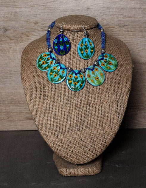 Blue Pottery Reversible Style Five Pendant Neckalce With Earring - Turquoise, Blue (Two In One)