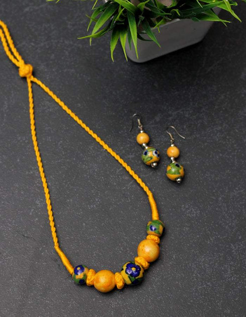 Blue Pottery 5 Bead Necklace With 2 Bead Earring (Yellow Base With Blue Flowers)