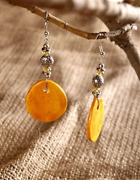 Oval Pendant Earring (Yellow)