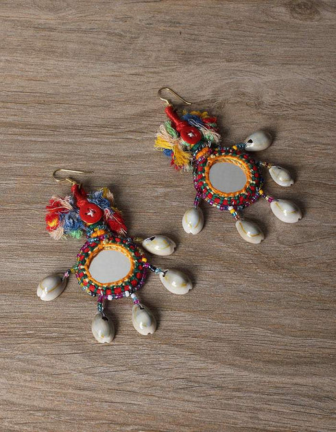 Kalbeliya Earrings With Shell
