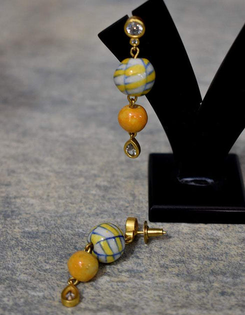Blue Pottery 2 Bead Earring Yellow & White Geometric