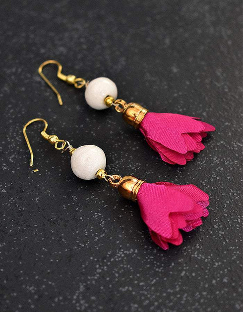 Single Blue Pottery Bead Earrings With Satin Funda