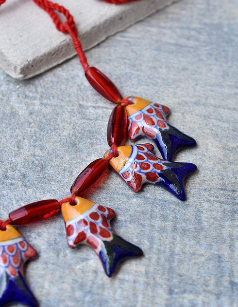7 Fish Pendant Necklace in Red
