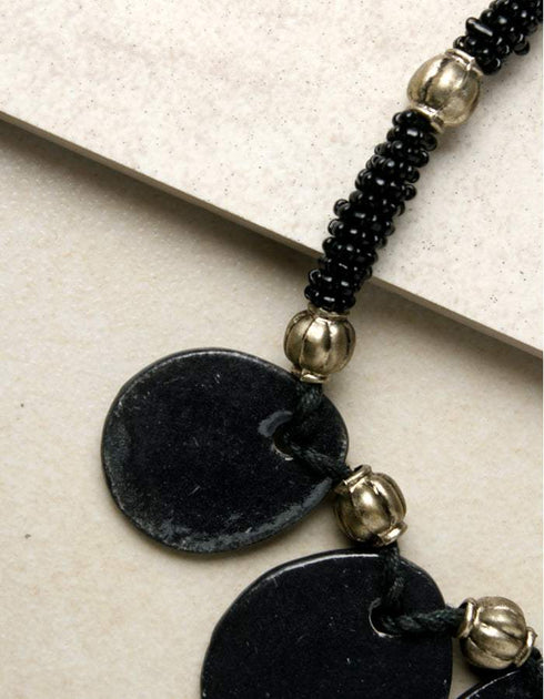 7 Pendent Necklace (Black)
