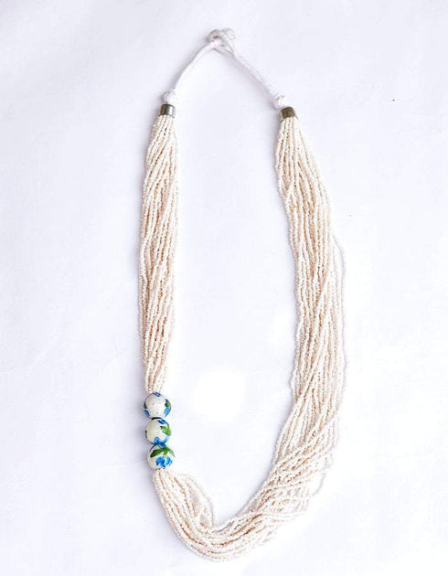Blue Pottery Three Bead Side Necklace In White