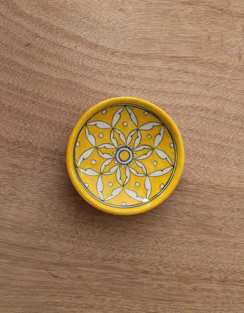 Handmade Geometrical Design Yellow and White Plate 4inch (Set of 4)